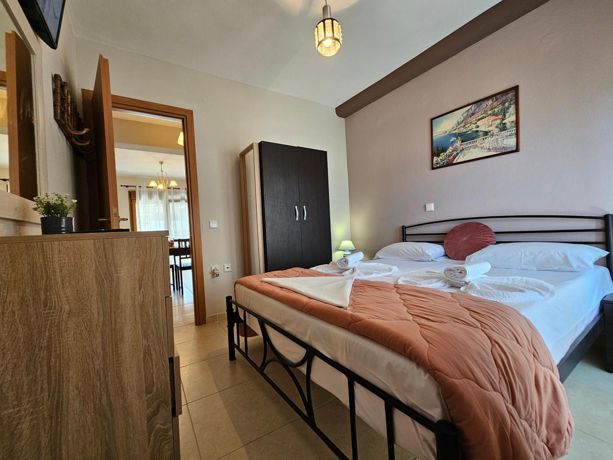 Modern Kallithea 3 Apartment